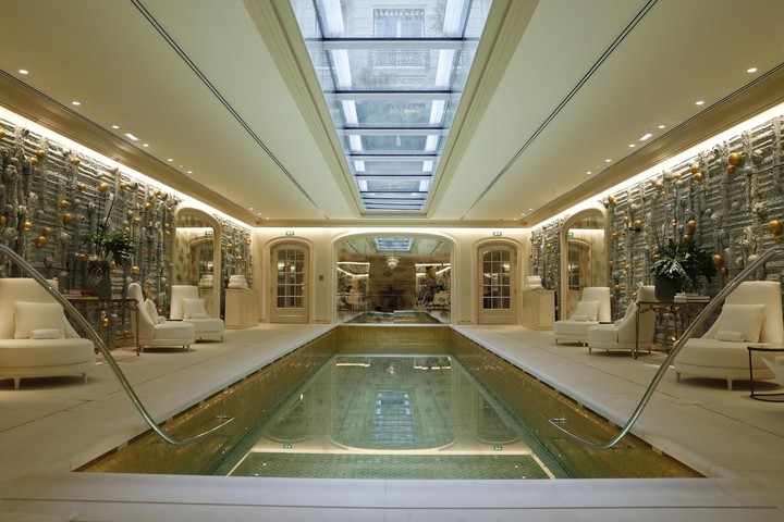 crillon5