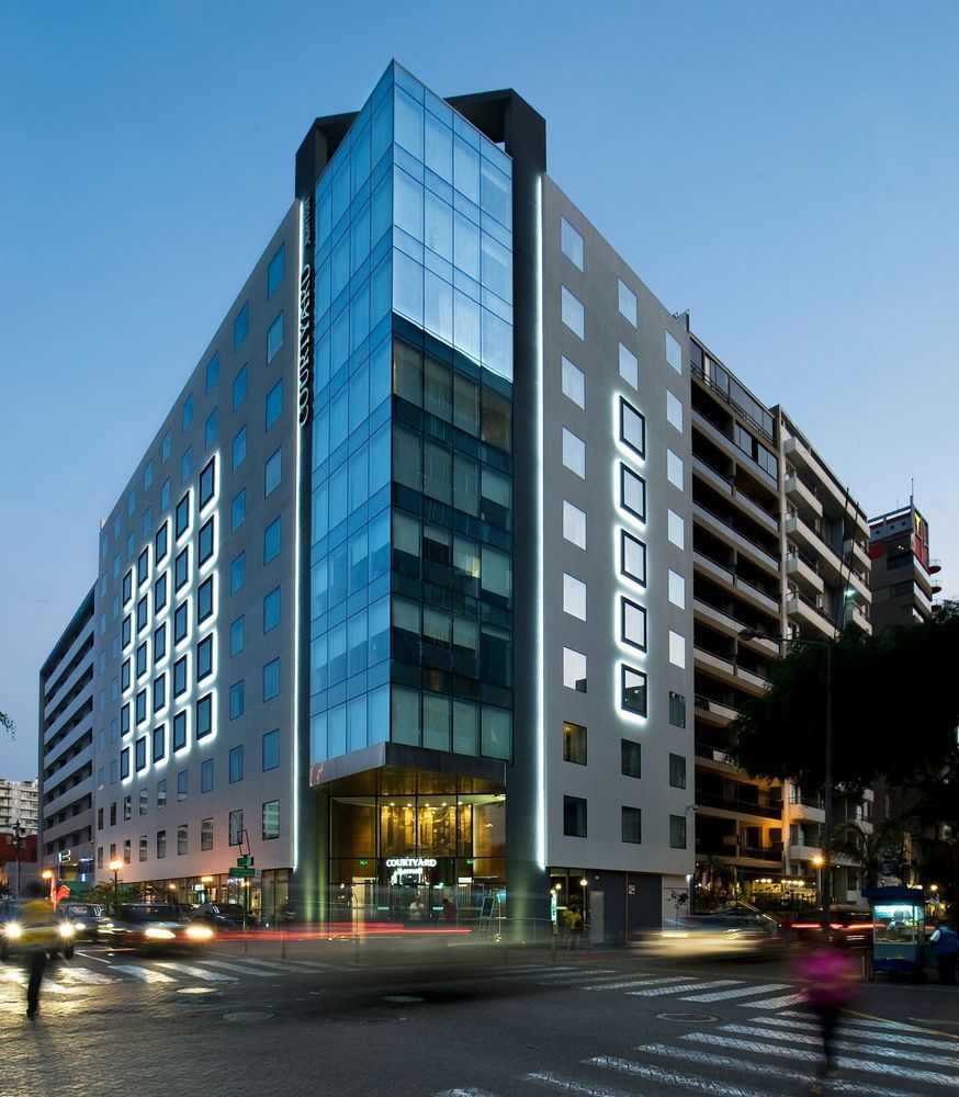 Courtyard hotel