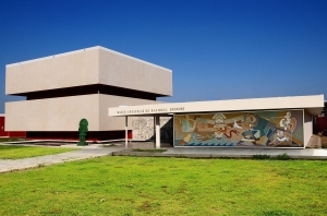 Lambayeque anuncia la modernizaci&oacute;n del Museo Br&uuml;ning al 2021