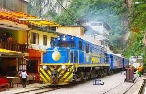 PeruRail reanuda servicio del tren local hacia Machupicchu solo para pobladores locales