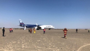 Avi&oacute;n de Latam con destino a Santiago aterriza de emergencia en Pisco (V&Iacute;DEO)