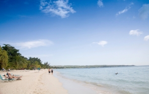 Playa Siete Millas de Negril recibe premio Travelers&rsquo; Choice 2019 de Tripadvisor para playas
