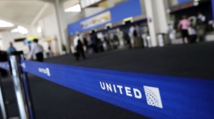 United Airlines ofrecer&aacute; US$ 10,000 de compensaci&oacute;n a pasajeros que cedan asientos