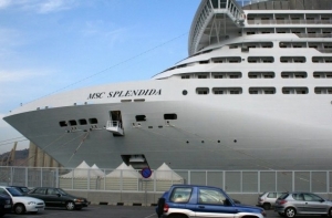 Espa&ntilde;a proh&iacute;be los cruceros "hasta la finalizaci&oacute;n de la situaci&oacute;n de crisis sanitaria&rdquo;