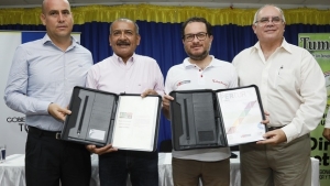 Ministro V&aacute;squez: Tumbes posee desde hoy hojas de ruta para su desarrollo tur&iacute;stico y exportador