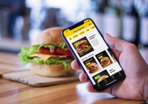 Restaurantes podr&iacute;an reiniciar sus operaciones con servicio delivery a partir de mayo