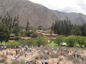 Proyecto "Un &aacute;rbol una vida" liderado por Belmond Hotel R&iacute;o Sagrado viene alcanzando gran inter&eacute;s dentro de las instituciones educativas de Maras