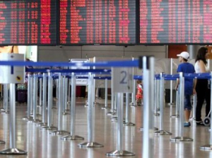 Israel ordena cierre de aeropuertos para frenar el ingreso de nuevas variantes de COVID-19