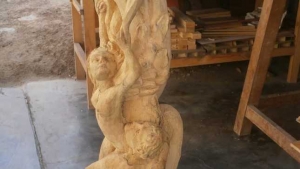 Mincetur: escultura de cinco metros tallada por artesanos peruanos destaca en festival realizado en Rusia