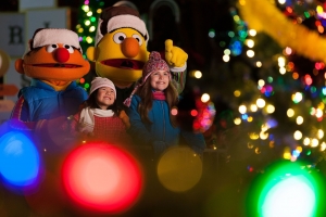 SeaWorld Orlando presenta nuevo desfile especial de Navidad