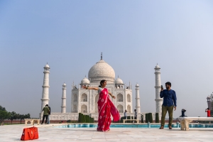India reabre el Taj Mahal tras dos meses de cierre por el covid-19