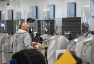 Las asociaciones de aviaci&oacute;n internacional instan a los gobiernos a abolir las restricciones de viaje