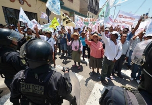 Conflictos sociales impactan turismo en el sur del pa&iacute;s
