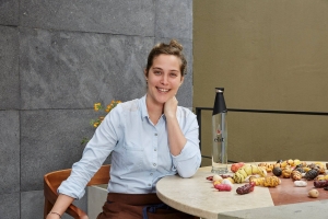 P&iacute;a Le&oacute;n recibe el premio elit&reg; Vodka Latin America's Best Female Chef 2018