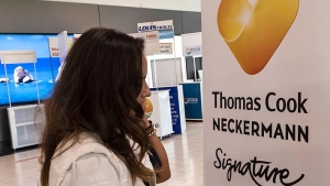 El gigante de viajes Thomas Cook quiebra y deja a 600.000 turistas varados en todo el mundo