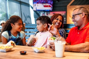 Vuelta al mundo gastron&oacute;mico de ICON Park&trade; en Orlando