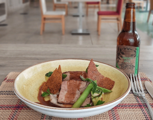 Gastronom&iacute;a ancestral y cerveza artesanal, el maridaje perfecto. S&oacute;lo en Mercure Santa Marta
