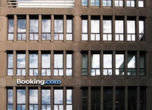 Booking triplica sus beneficios gracias al impulso de la demanda de viajes
