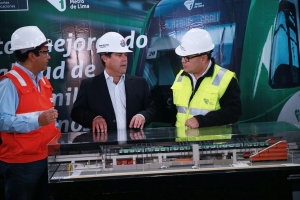 Ministro Giuffra: no deben frenarse proyectos de trenes, puertos y aeropuertos