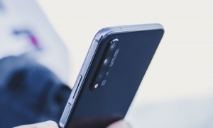 nova 5T: Todo lo que necesitas de un celular que llega a Per&uacute; este verano