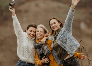Las mujeres en el turismo: viajeras, exploradoras y trabajadoras
