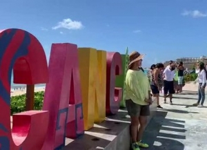 Estado mexicano de Quintana Roo se abre al turismo tras bajar riesgo por COVID-19 (V&Iacute;DEO)
