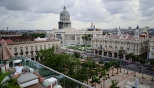 Cuba permitir&aacute; crecimiento de empresas tur&iacute;sticas privadas