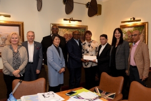 El Centro Global de Resiliencia Tur&iacute;stica brinda ayuda a Bahamas &ndash; Bartlett