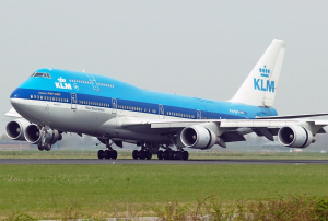 KLM suspende vuelos a Sudam&eacute;rica, Reino Unido y Sud&aacute;frica