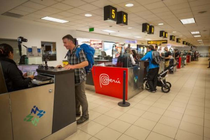 MIGRACIONES recomienda tramitar con anticipaci&oacute;n el Pasaporte Electr&oacute;nico por viajes de fin de a&ntilde;o