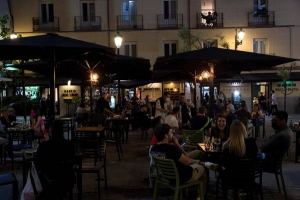 Quinta ola avanza en Espa&ntilde;a