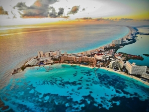 Canc&uacute;n: se estanca la llegada de turistas y la ocupaci&oacute;n hotelera