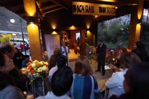 INCA RAIL remodela su boleter&iacute;a en Ollantaytambo con materiales de la zona