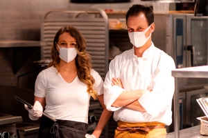 Gran acogida tienen cursos de USIL para reactivar negocios gastron&oacute;micos con el formato delivery