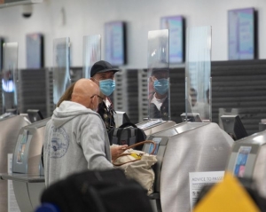 Una encuesta revela lo que m&aacute;s extra&ntilde;an los estadounidenses es viajar