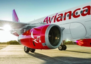 Un tribunal ordena al Gobierno colombiano frenar el desembolso del cr&eacute;dito a Avianca