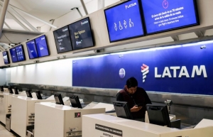 Latam cae en picado: pierde 890 millones en segundo trimestre