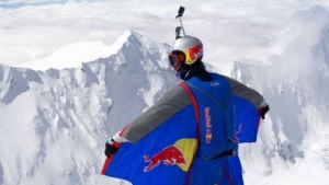 Monta&ntilde;ista ruso salt&oacute; desde el nevado Huascar&aacute;n (V&Iacute;DEO)