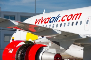 Viva Air traslada a m&aacute;s de 150 pasajeros arequipe&ntilde;os  varados en Lima