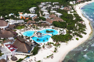 Hoteles Bah&iacute;a Pr&iacute;ncipe realizan prueba de ant&iacute;genos a sus hu&eacute;spedes para el retorno a sus destinos