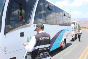 Direcci&oacute;n regional de transportes de Cusco anuncia acciones de fiscalizaci&oacute;n a empresas de transporte tur&iacute;stico