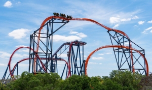 Tigris la monta&ntilde;a rusa m&aacute;s alta de los Estados Unidos se inaugur&oacute; en el Busch Gardens en Tampa