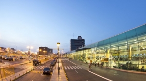 LAP rompe acuerdo con consorcio Amancae para segunda pista de Aeropuerto Jorge Ch&aacute;vez
