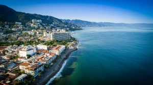 Puerto Vallarta continua su expansi&oacute;n tur&iacute;stica con la apertura y remodelaci&oacute;n de hoteles