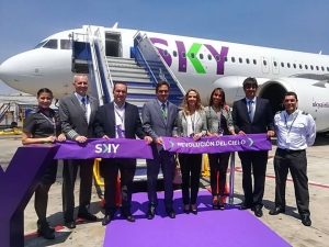 Aerol&iacute;nea Sky realiza vuelo inaugural en Per&uacute; (FOTOS)