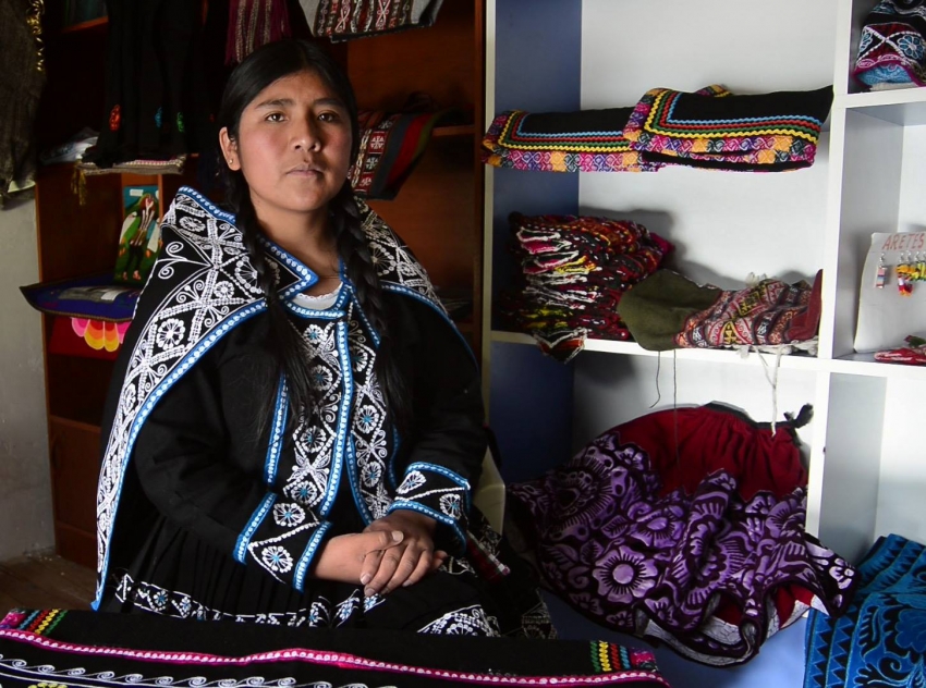 Mujeres artesanas y emprendedoras de Cusco y Lima participar&aacute;n en la feria Per&uacute; Moda