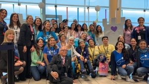 American Airlines y la fundaci&oacute;n Something mAAgic cumplir&aacute;n el sue&ntilde;o de &aacute;ngeles