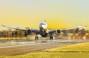 Diferentes gremios en contra de la creaci&oacute;n de una aerol&iacute;nea estatal con fondos de todos los peruanos