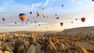Accidente en globo aerost&aacute;tico deja al menos a un turista muerto en Turqu&iacute;a