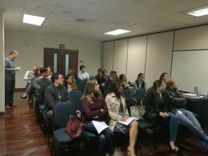 Capacitan a expositores del FIT Lima en herramienta digital de pago